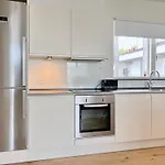 Newly Built 1 Bedroom Apartment With Balcony