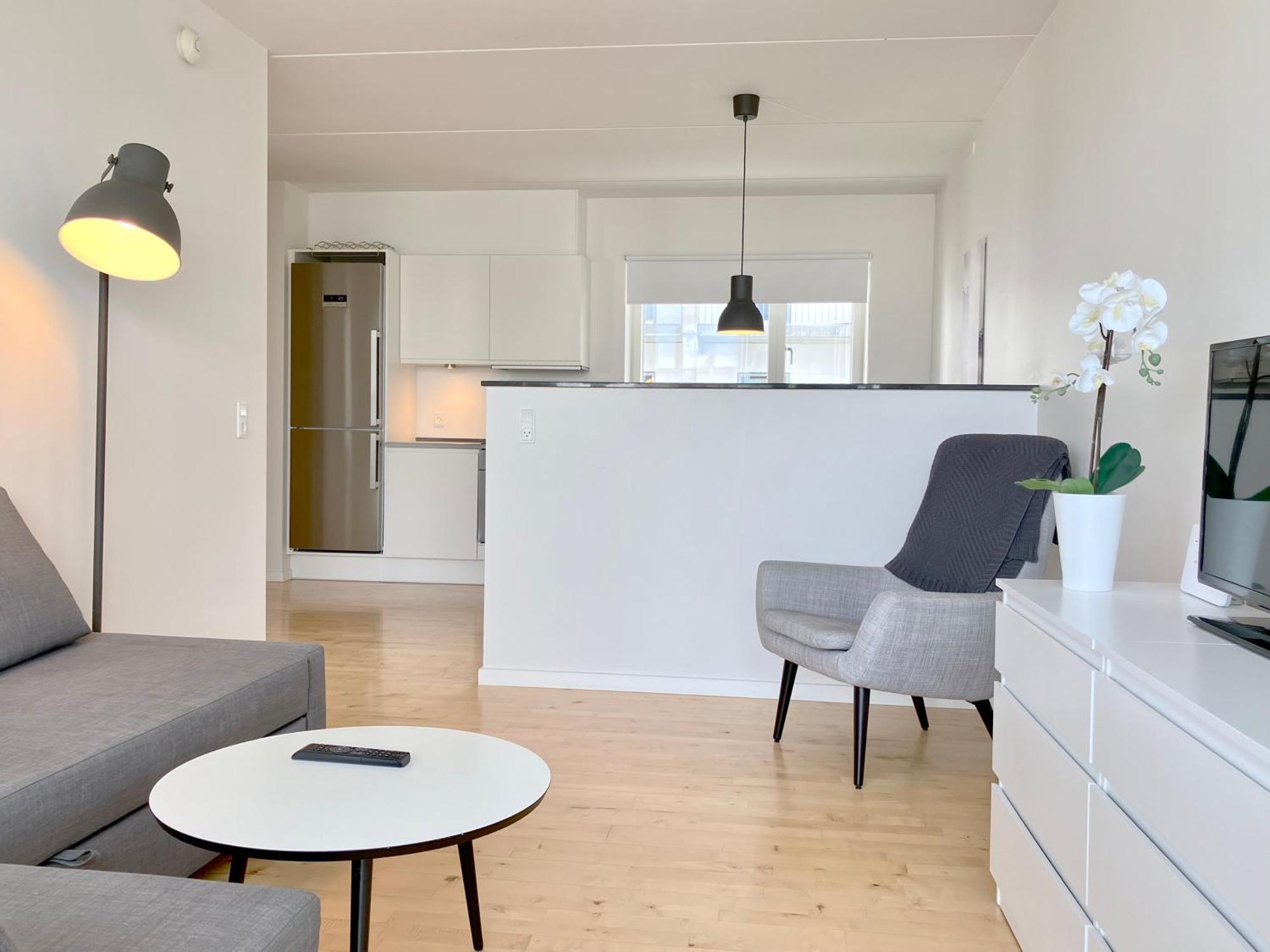 Newly Built 1 Bedroom With Balcony Lägenhet *